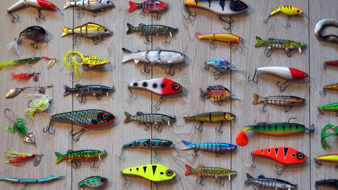 https://research2reality.com/wp-content/uploads/2019/07/Fishing-lures-catchability-feature-696x392.jpg
